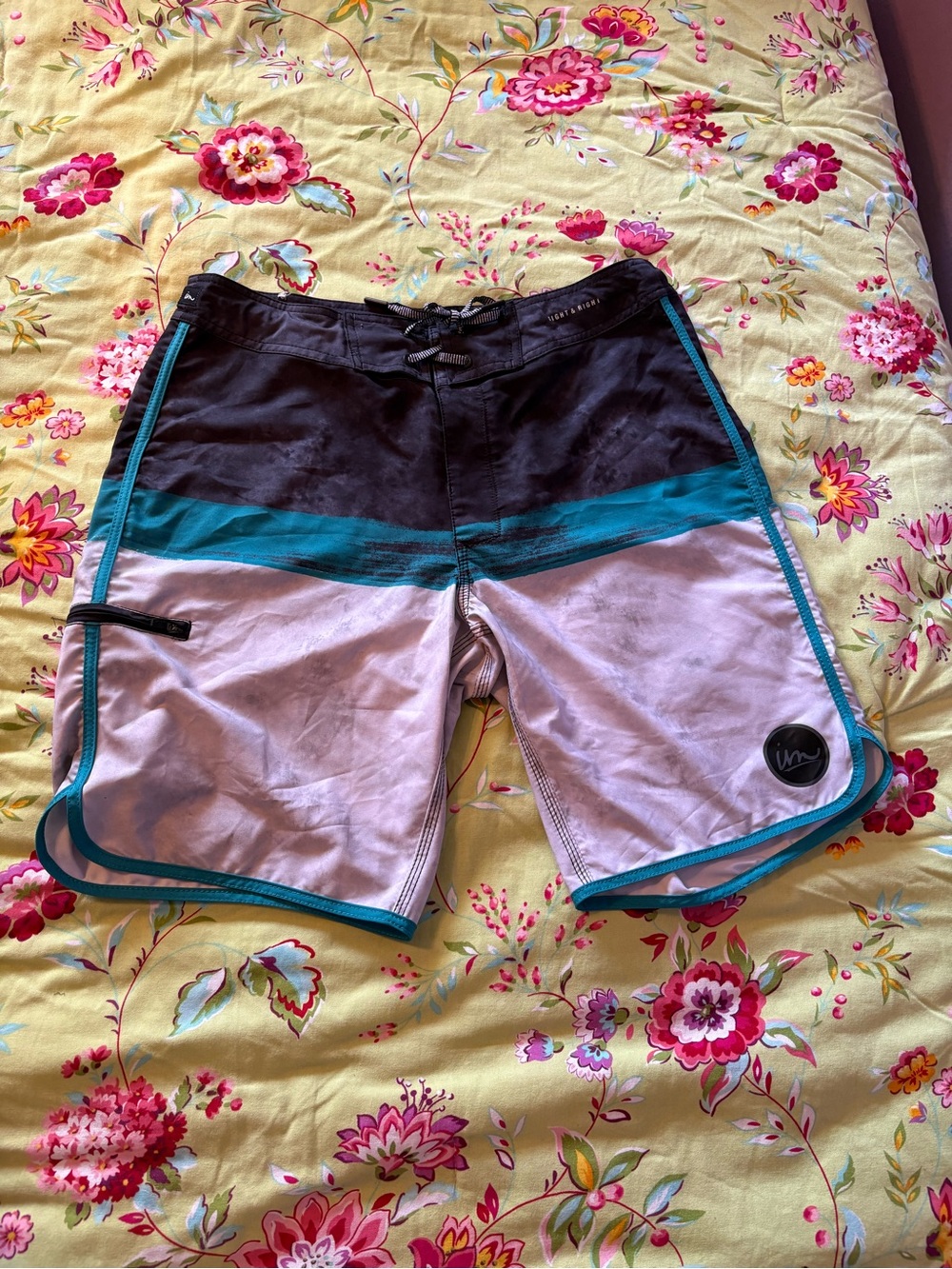 Imperial Motion IM Board Shorts Swim Trunks sz 33 Wake Surf Skate Volley Mens